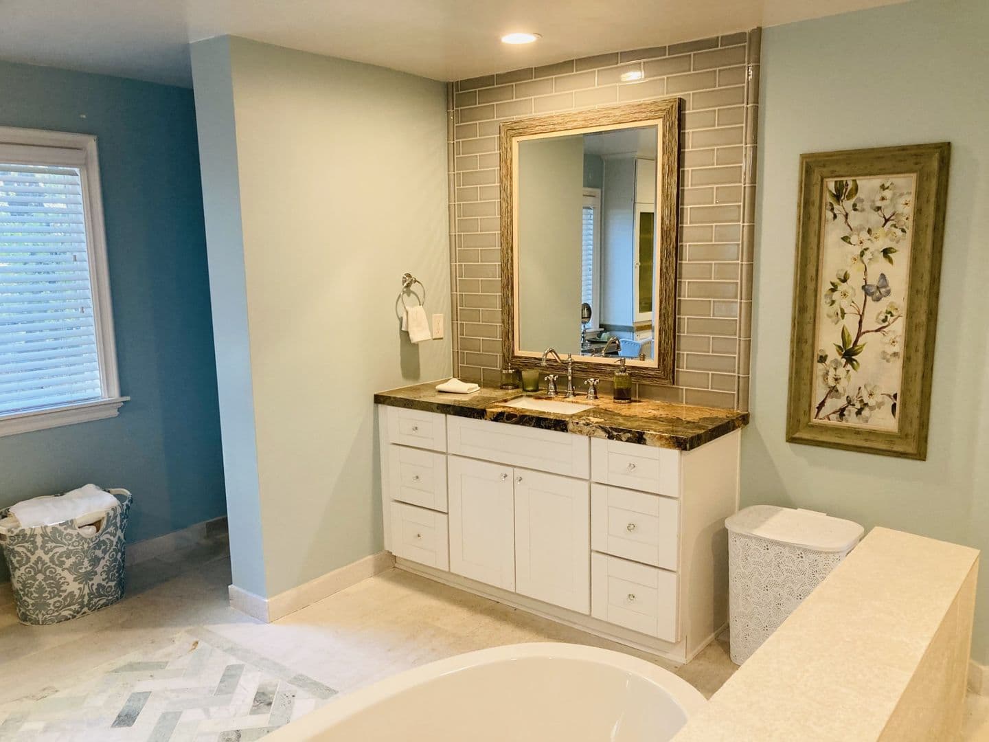 Lake Arrowhead House: 28288 Bern Dr