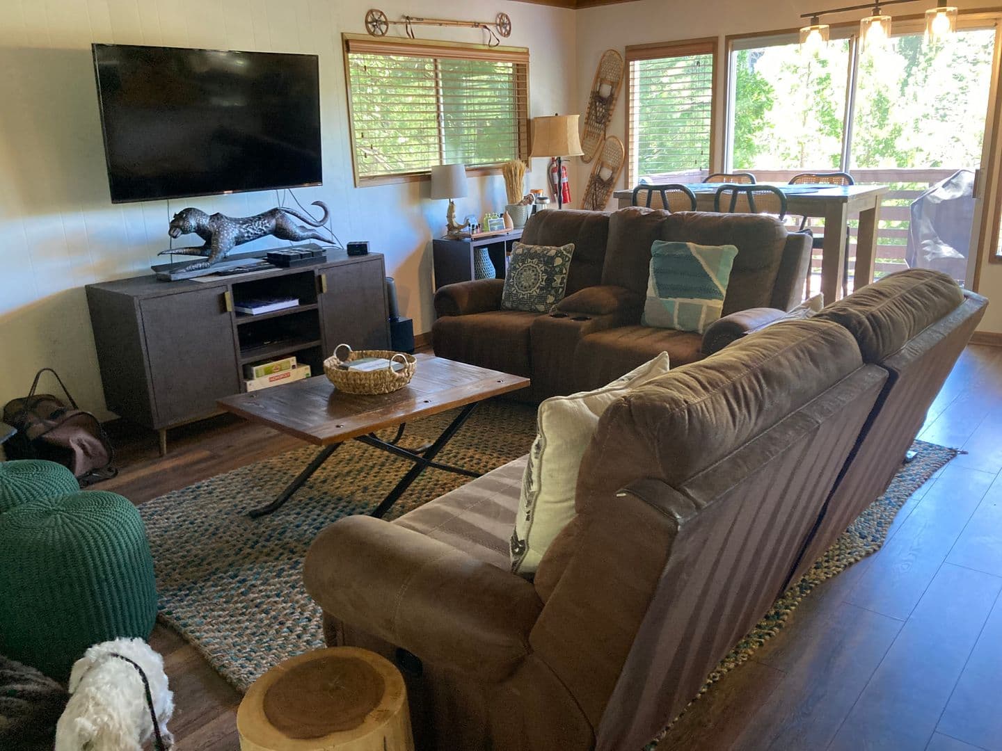 Lake Arrowhead House: 676 Grass Valley Rd