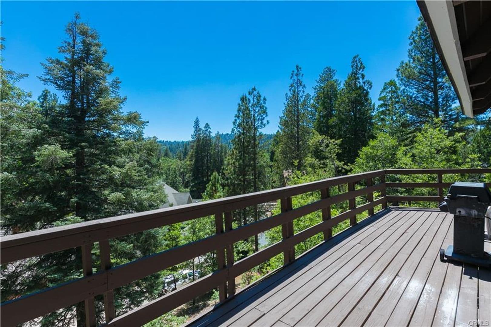 Lake Arrowhead House: 676 Grass Valley Rd