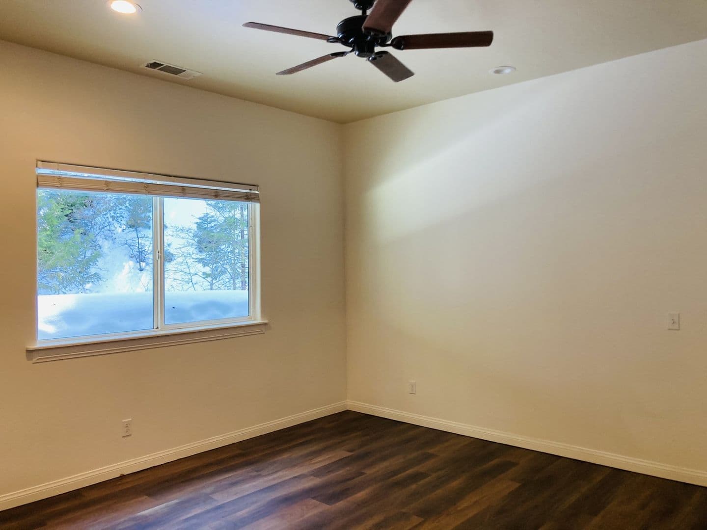Lake Arrowhead House: 341 State Hwy 173