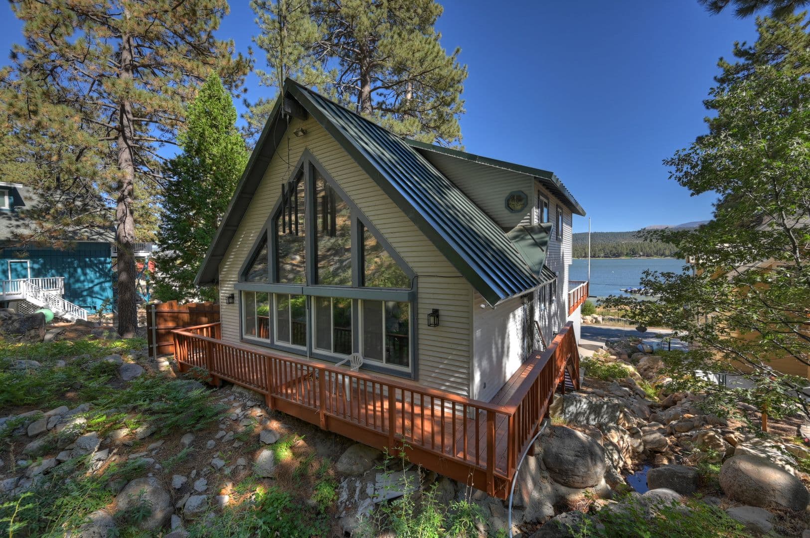 Fawnskin House: 38596 North Shore Drive