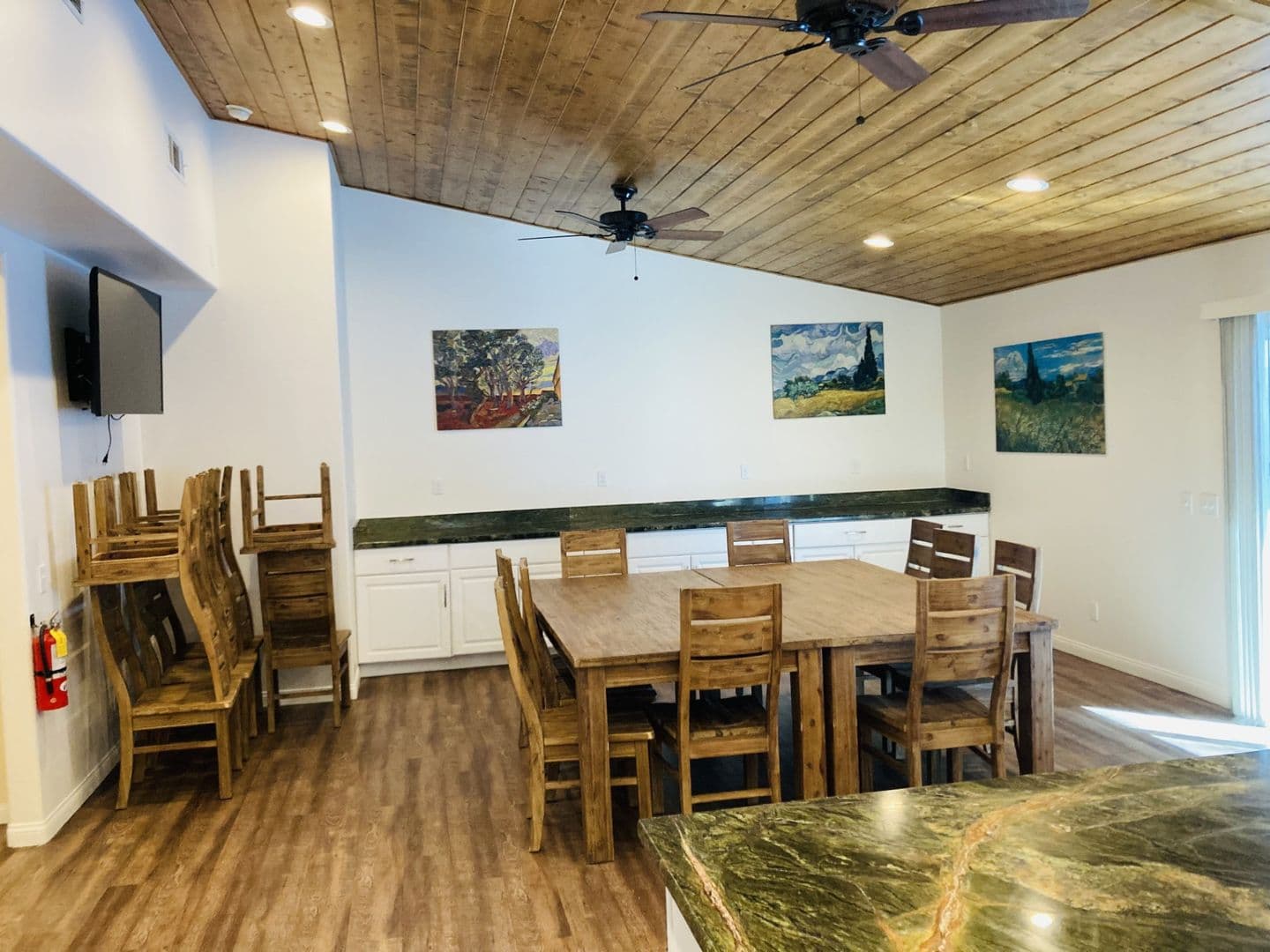 Lake Arrowhead House: 341 State Hwy 173