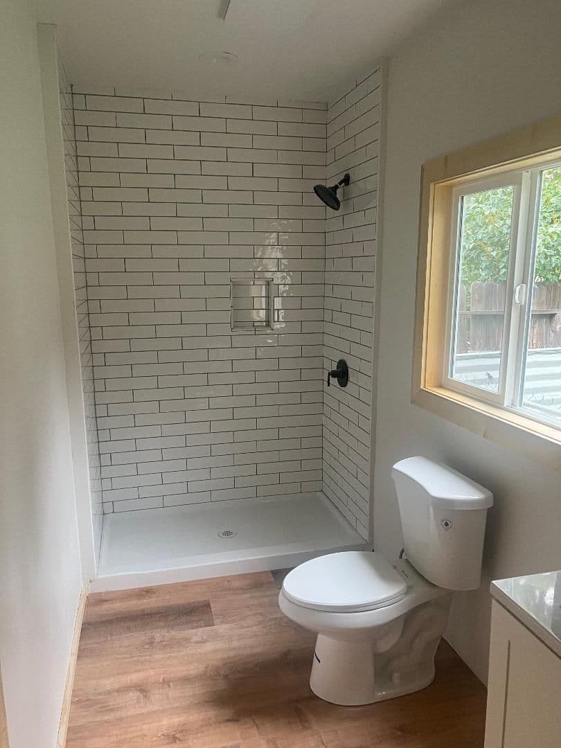 Big Bear Lake House: 609 Elysian Blvd