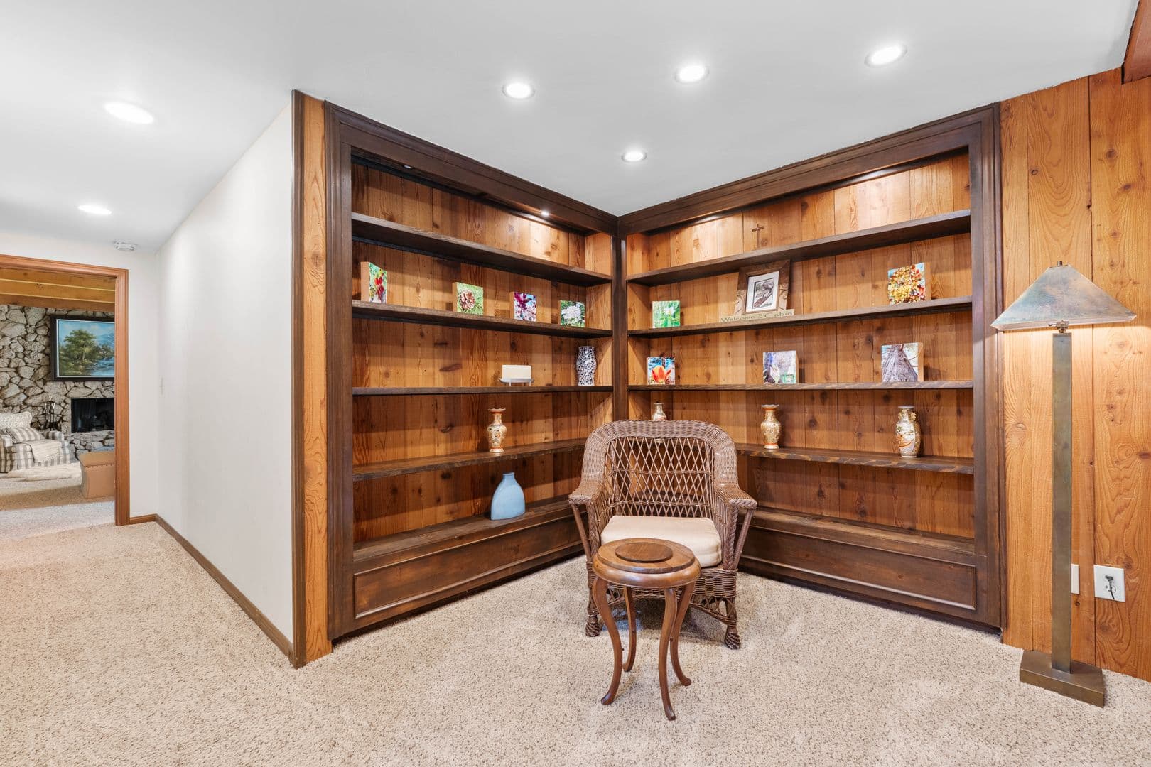 Lake Arrowhead House: 887 Talisman Ln