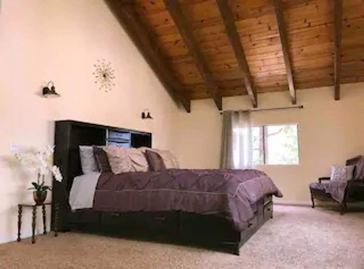 Lake Arrowhead House: 27957 Lakes Edge Rd