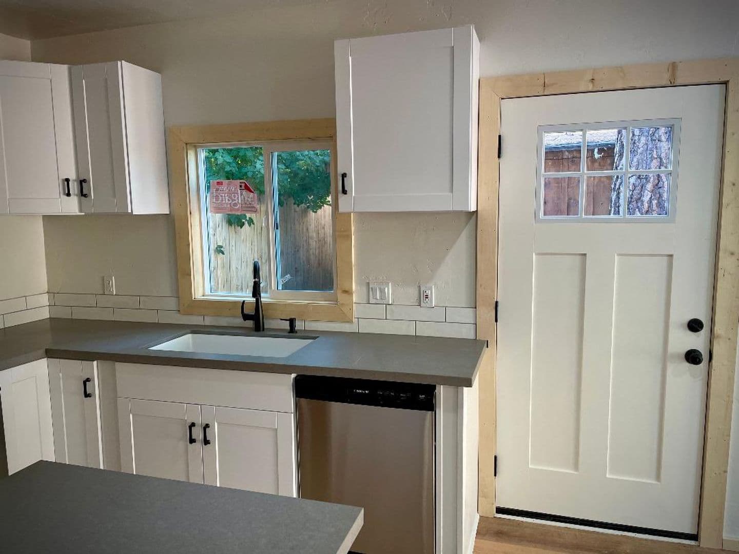 Big Bear Lake House: 609 Elysian Blvd