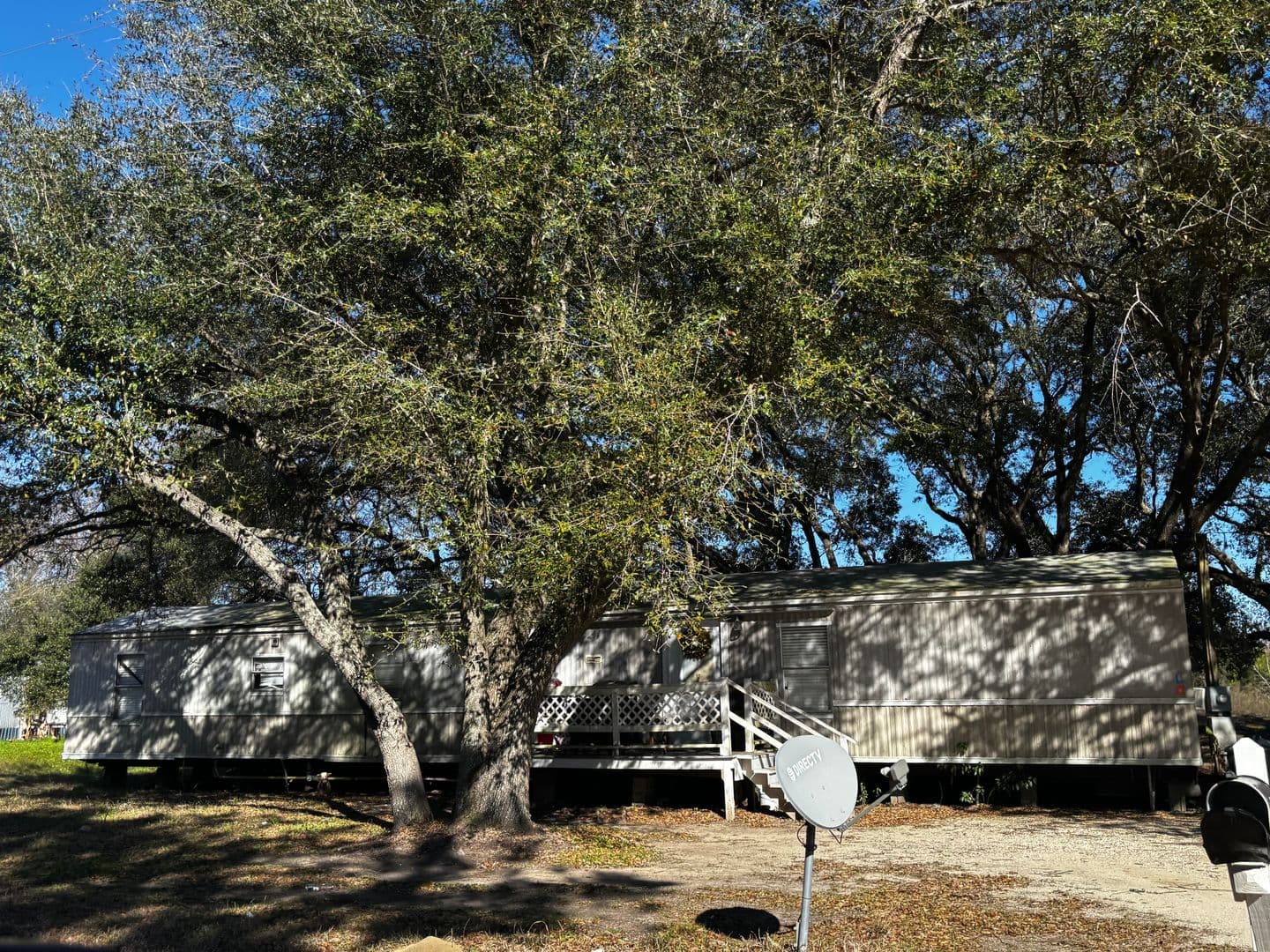 Irvington House: 12321 Lloyd Rd Lot 8