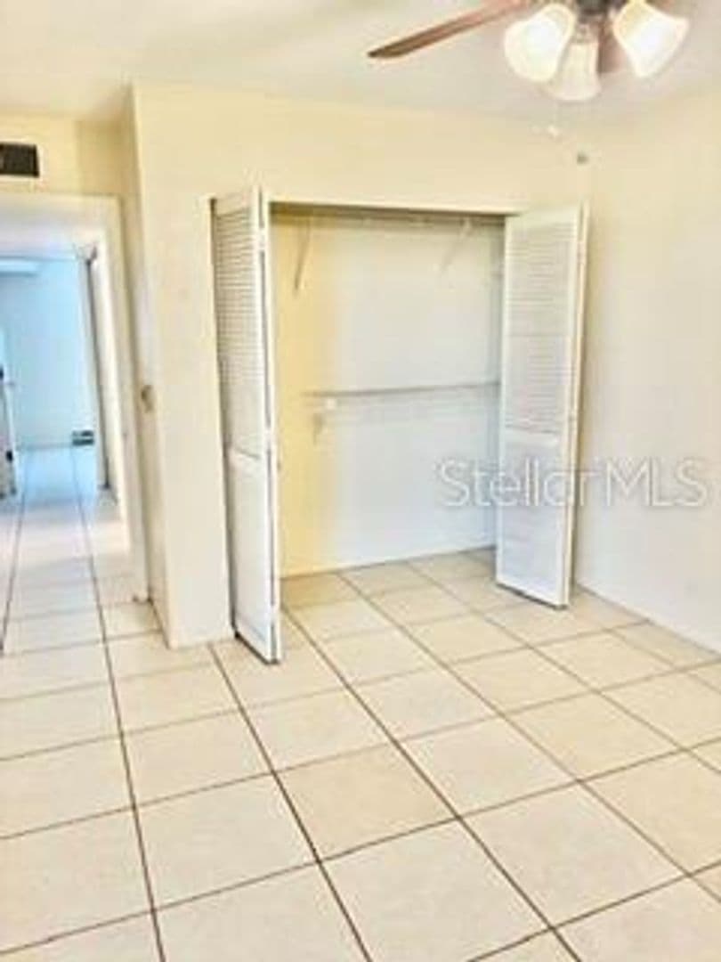 Venice House: 211 Airport Avenue, Unit 111