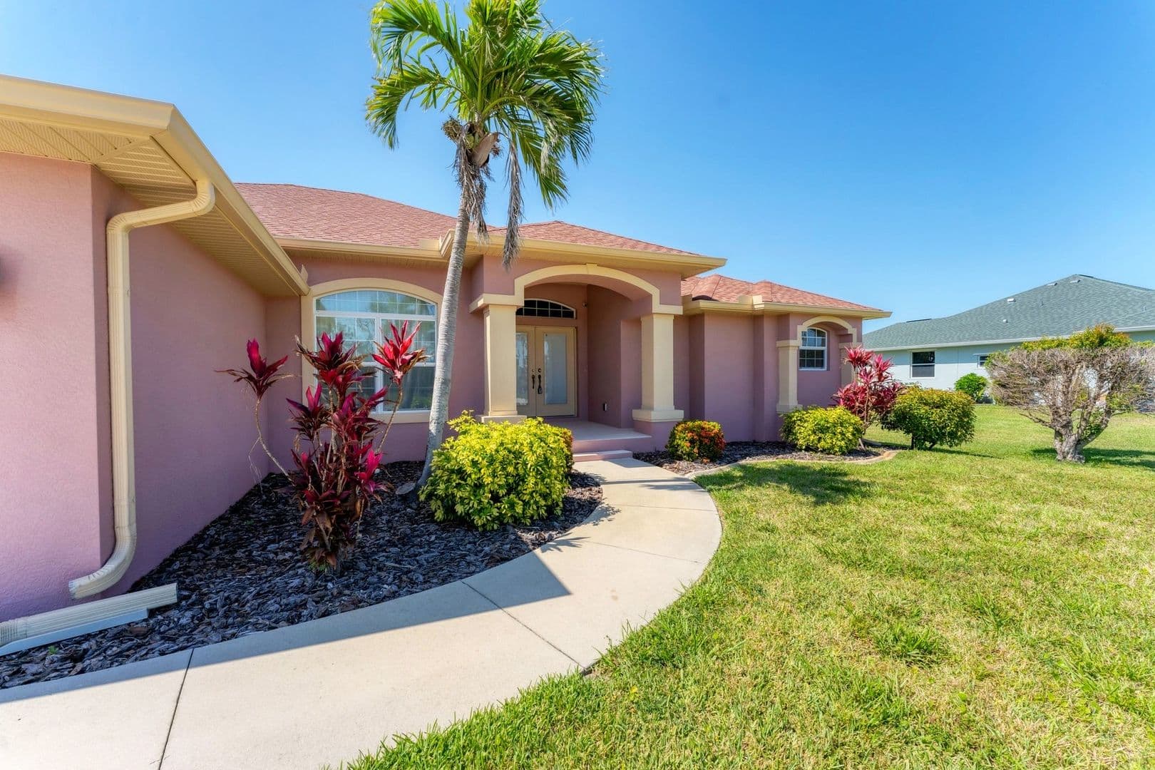 Rotonda West House: 1080 Boundary Blvd