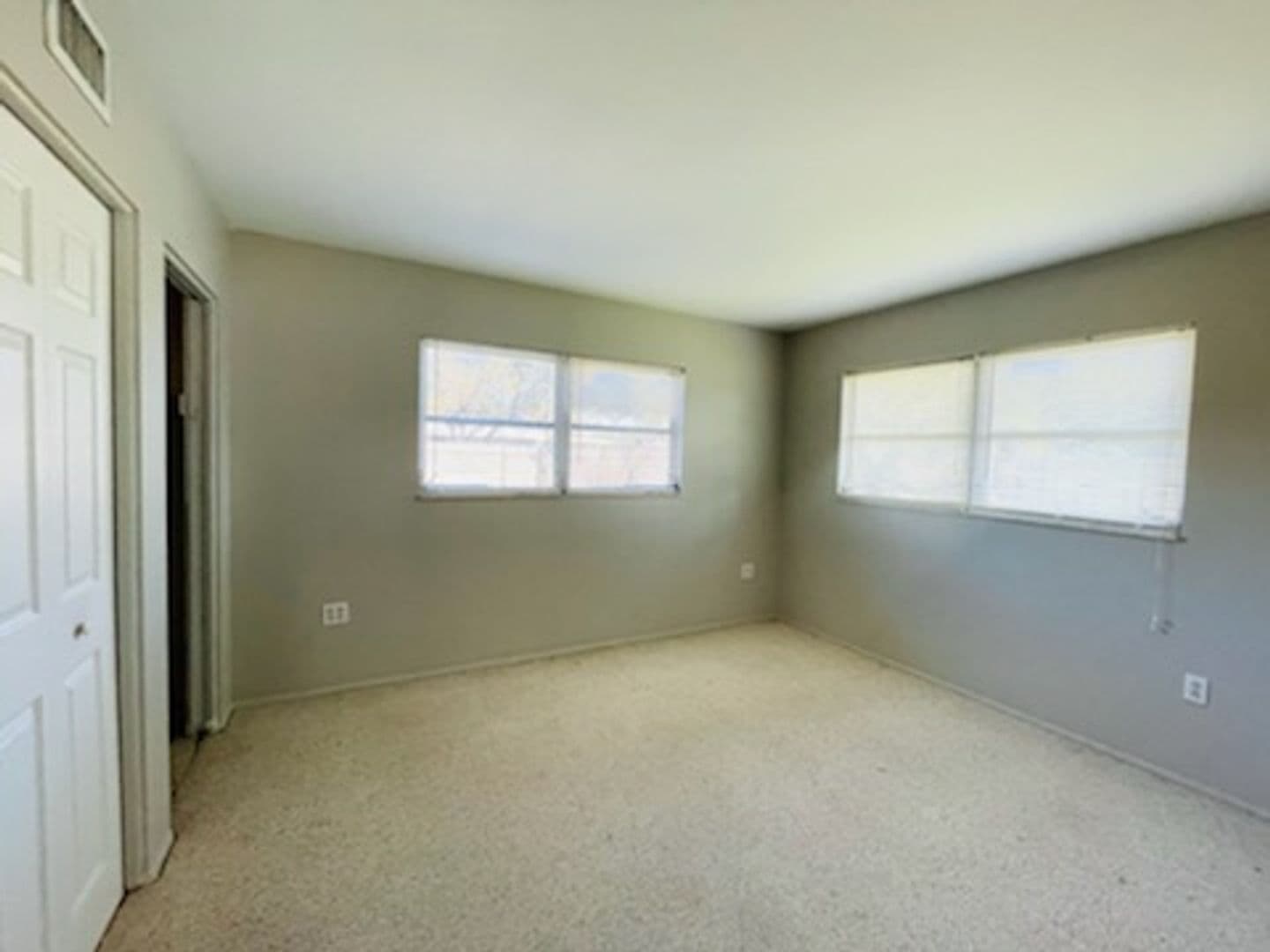 Venice House: 361 Sea Grape Road