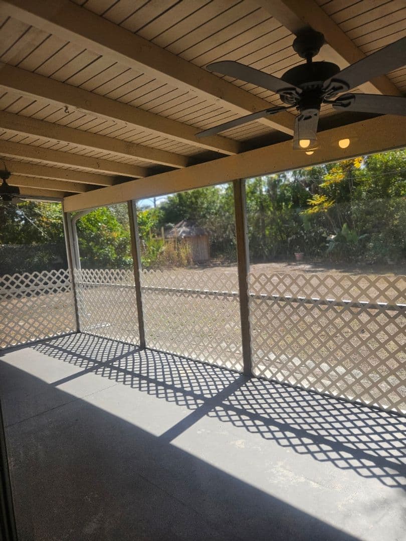 Port Charlotte House: 1225 Armsdale Avenue