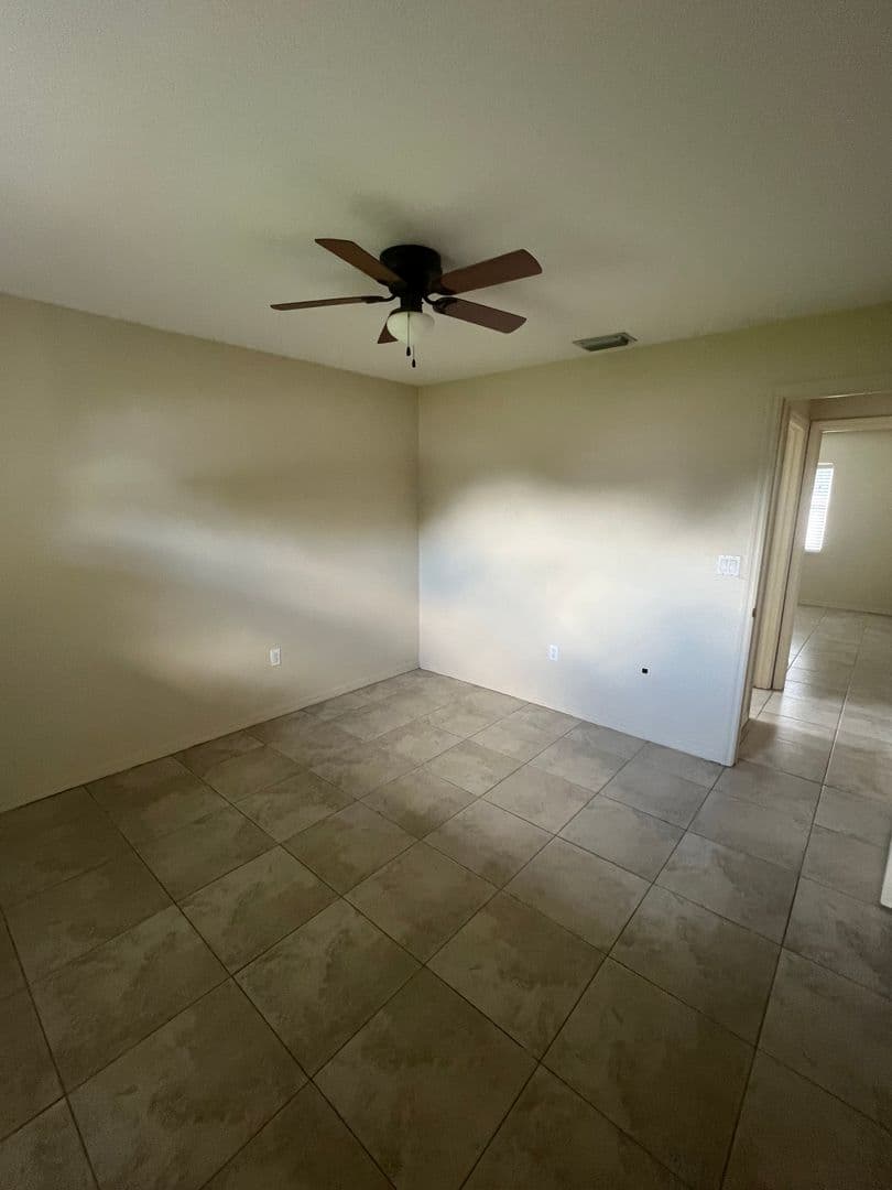 Port Charlotte House: 33 Orlando Blvd