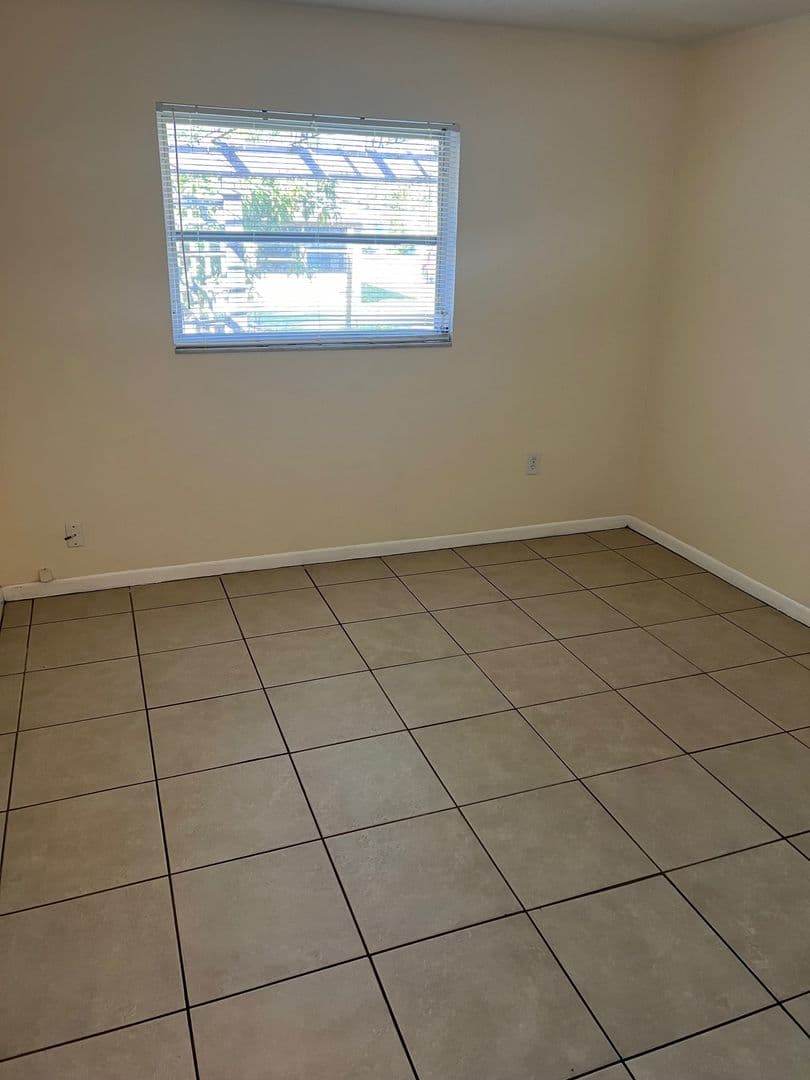 Port Charlotte Condo: 21306 Stillwater Ave