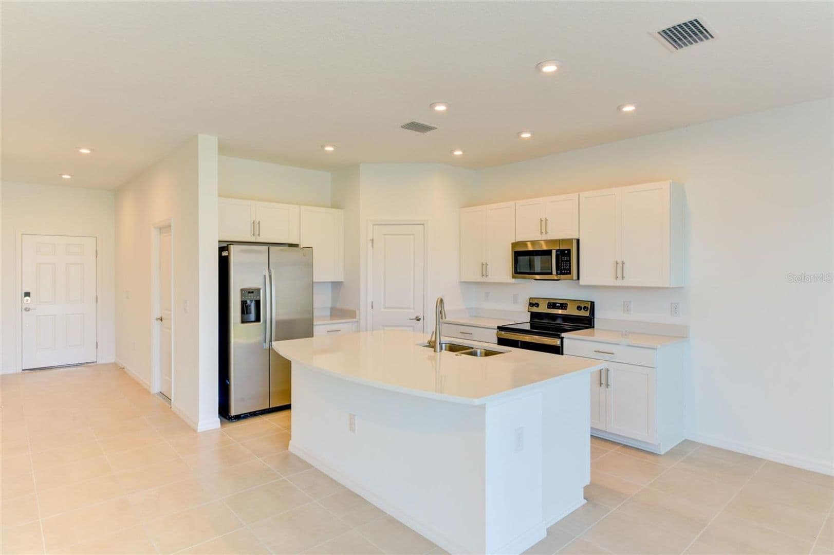 Nokomis House: 5744 Haven Terrace