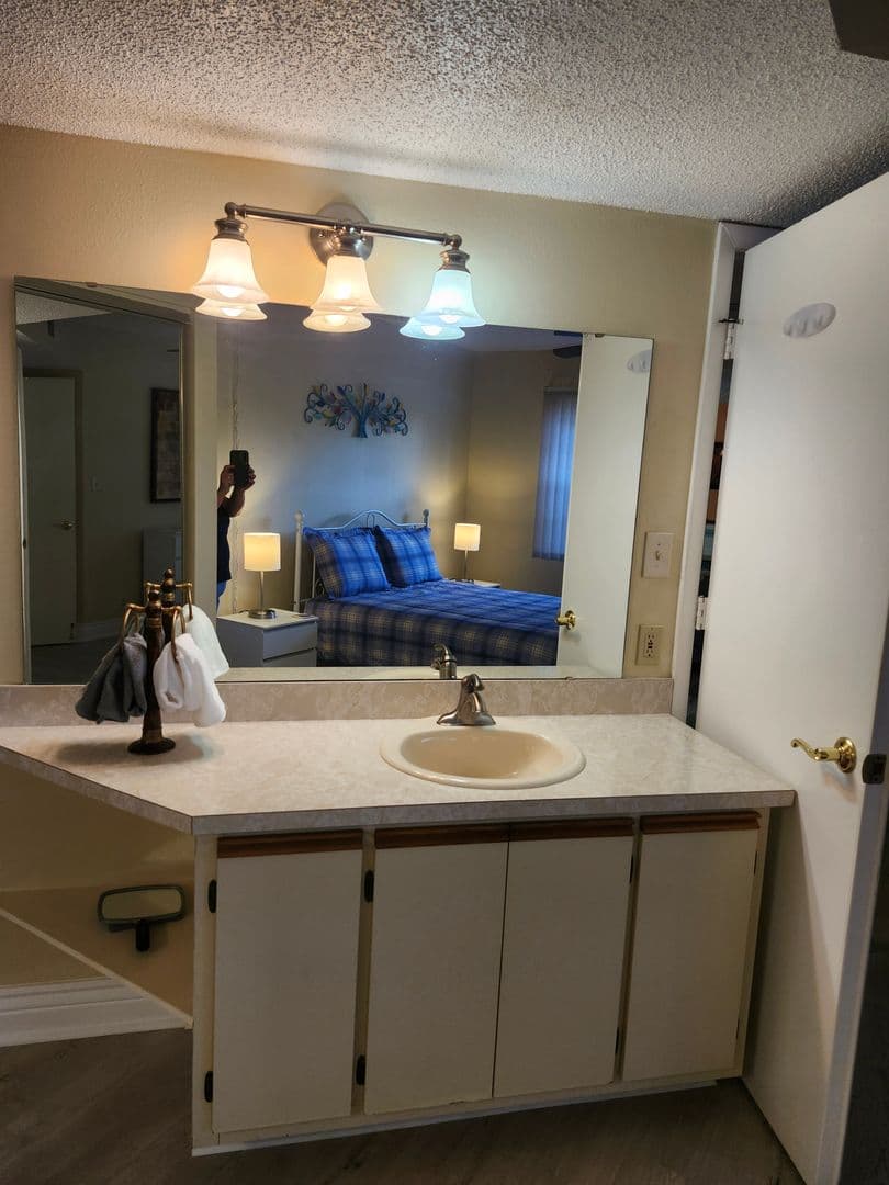 Port Charlotte Condo: 19505 Quesada Ave #OO103