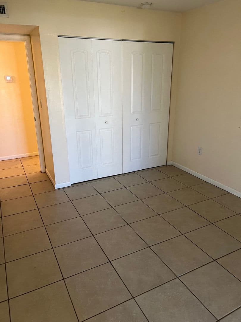 Port Charlotte Condo: 21306 Stillwater Ave