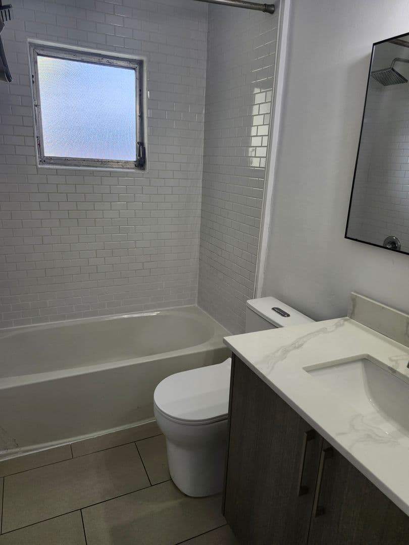 Punta Gorda House: 2921 Vasco Street, Unit A