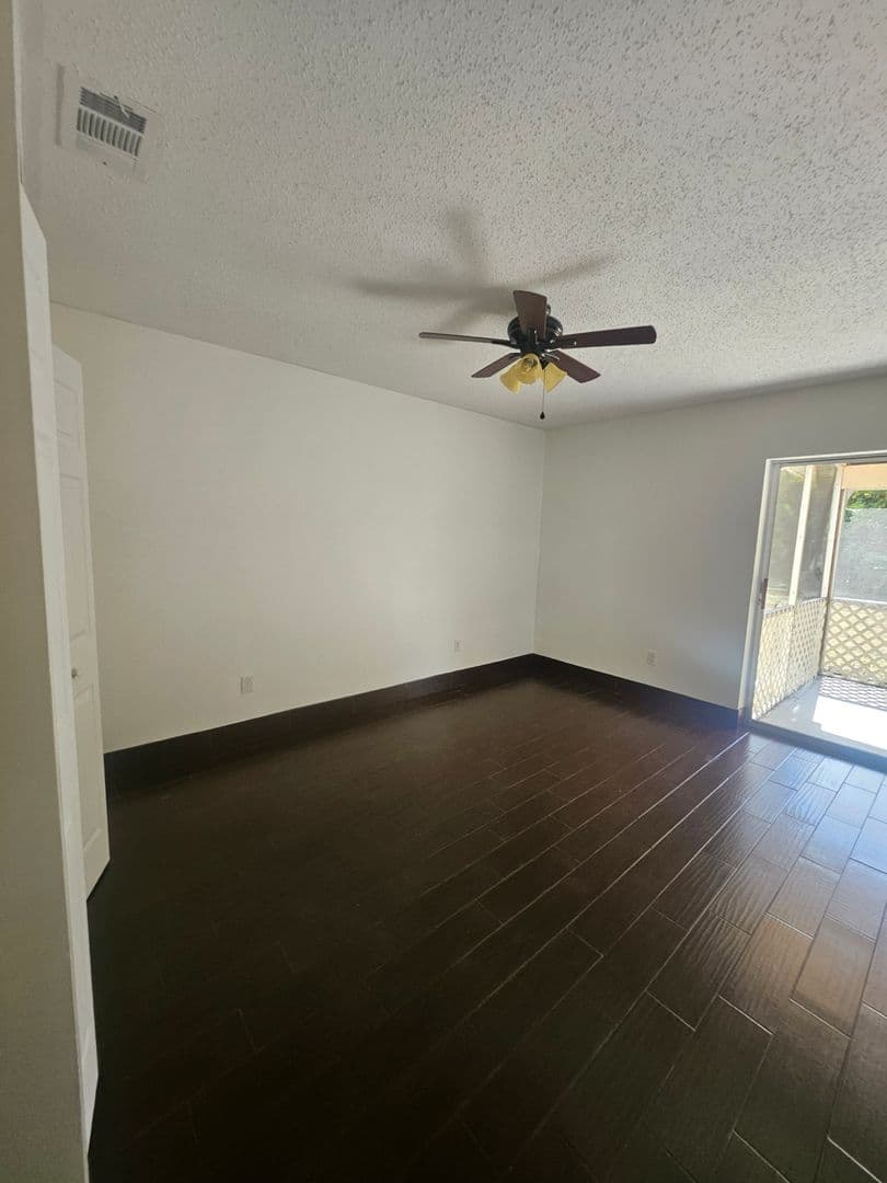 Port Charlotte House: 1225 Armsdale Avenue