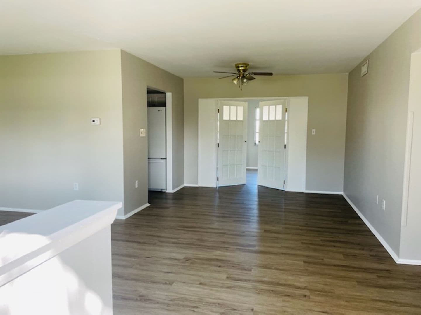 Venice House: 361 Sea Grape Road