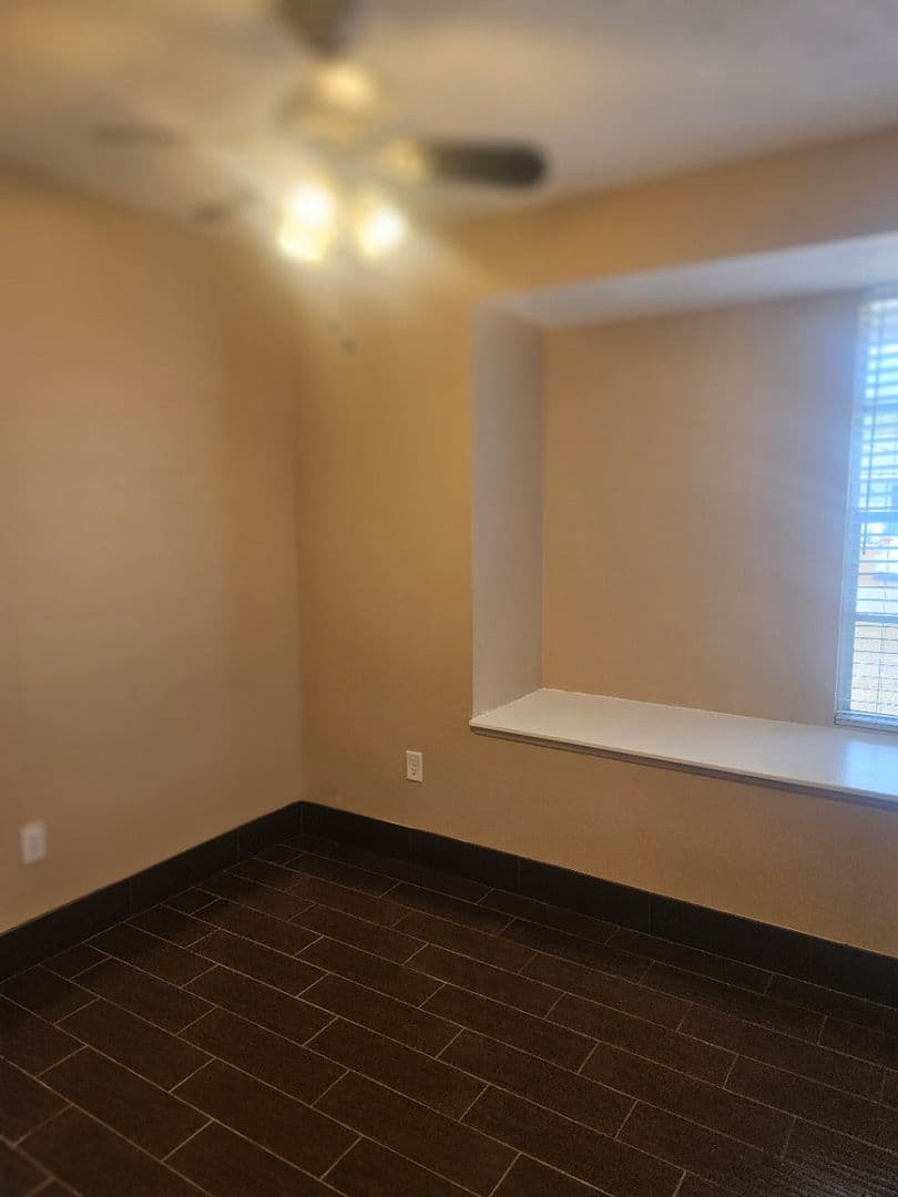 Port Charlotte House: 1225 Armsdale Avenue