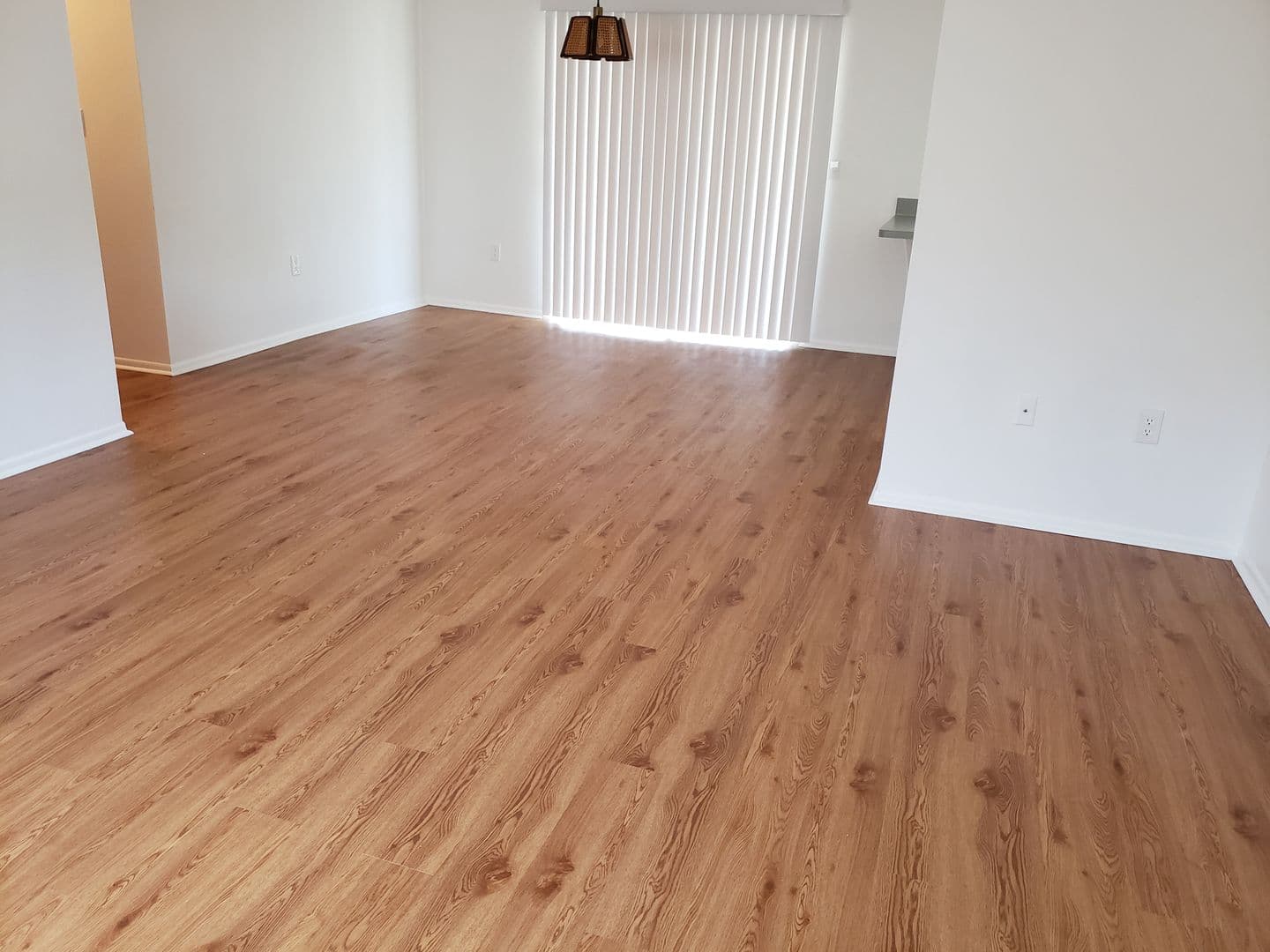 Port Charlotte House: 325 Lenoir Street
