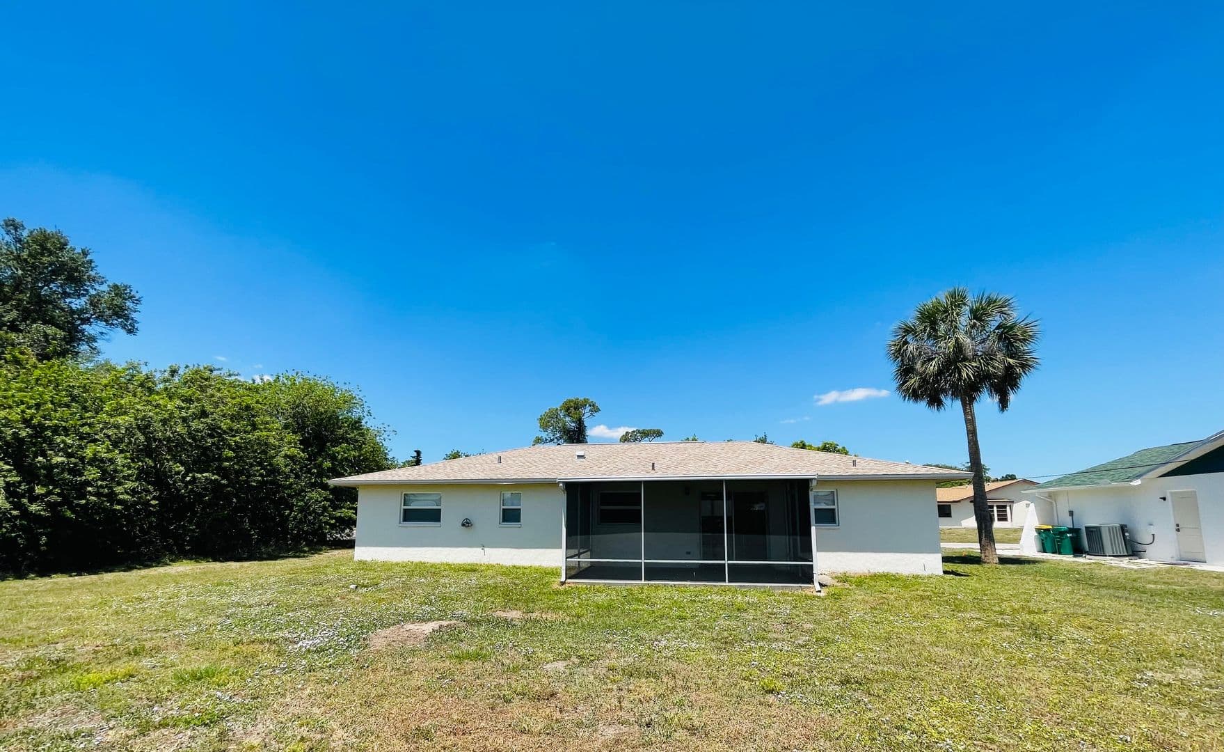 Port Charlotte House: 1506 Dewitt Street