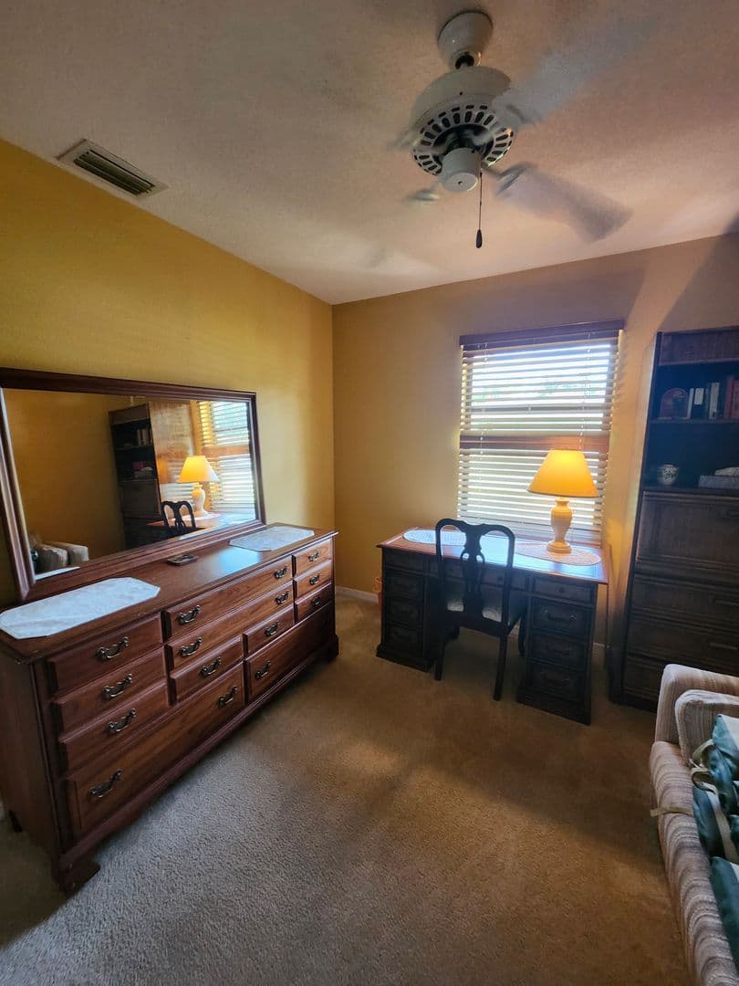 Port Charlotte House: 1024 Arden Terr