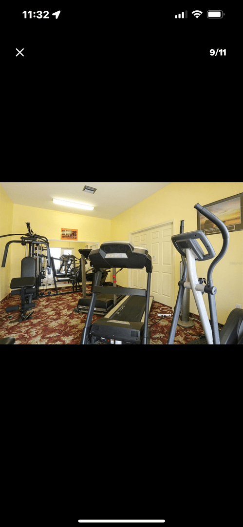 Port Charlotte Condo: 4410 Warren Avenue #407