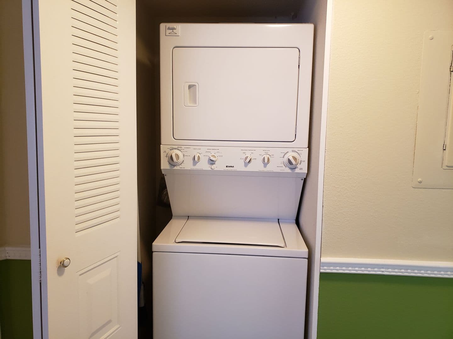 Port Charlotte Condo: 19505 Quesada Ave #OO103