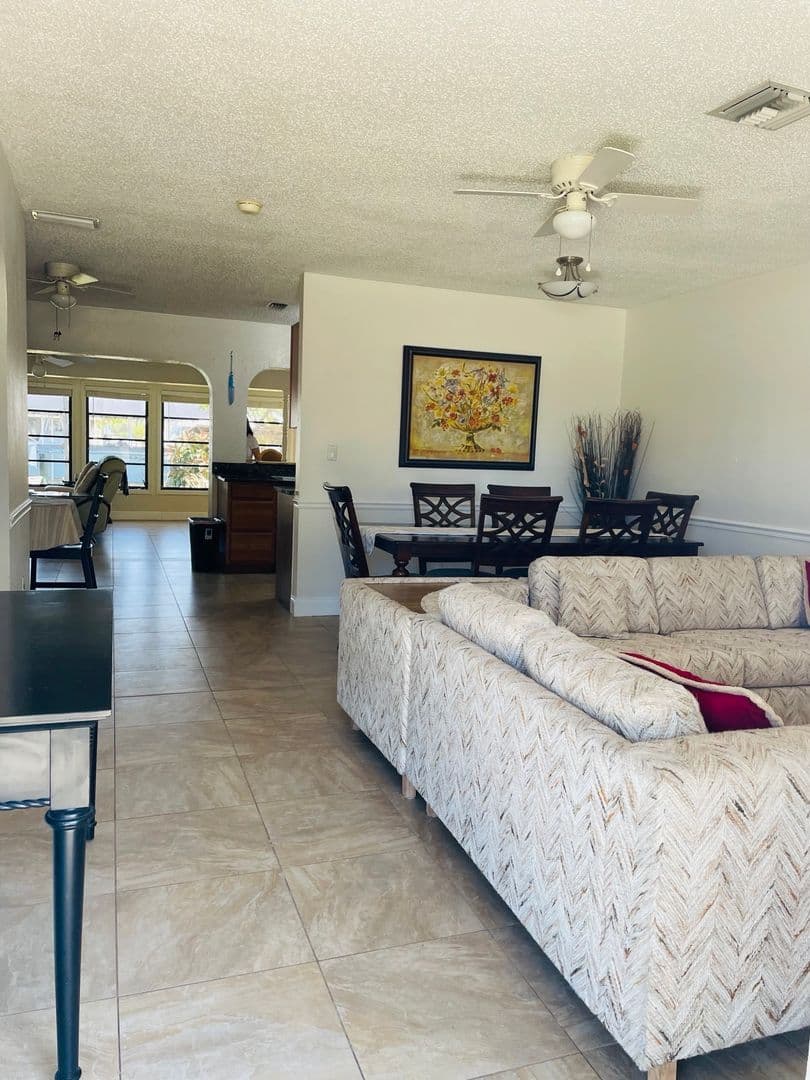 Port Charlotte House: 18310 Burkholder Circle
