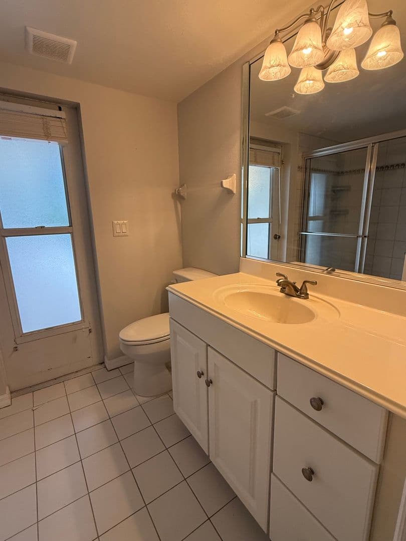 Punta Gorda House: 523 Toulouse Dr