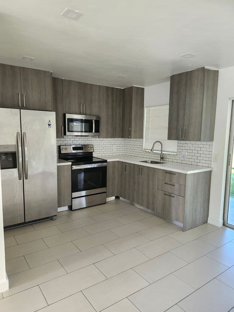 Punta Gorda House: 2921 Vasco Street, Unit A
