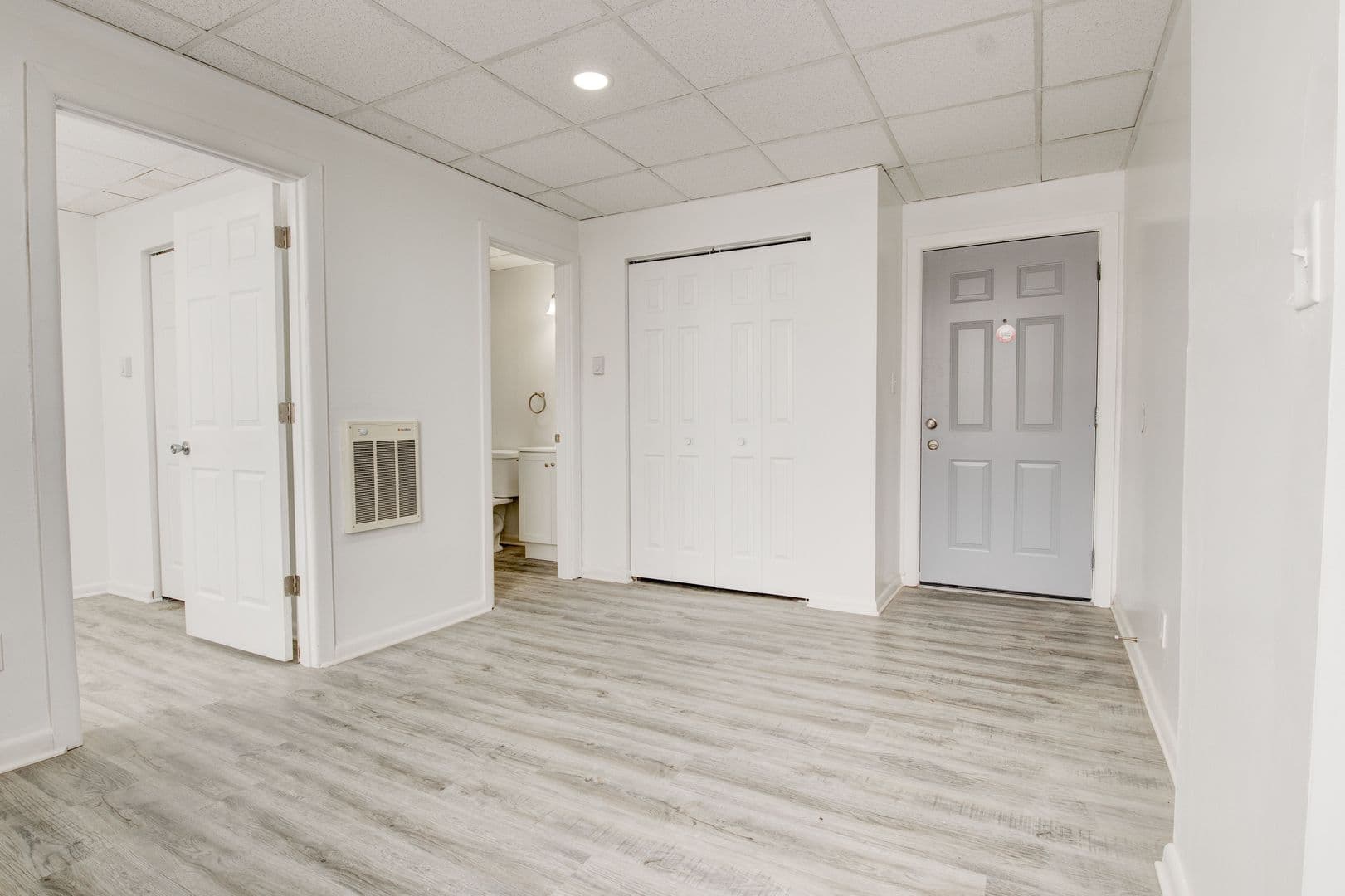 Connersville Apartment: 430 N Central Ave
