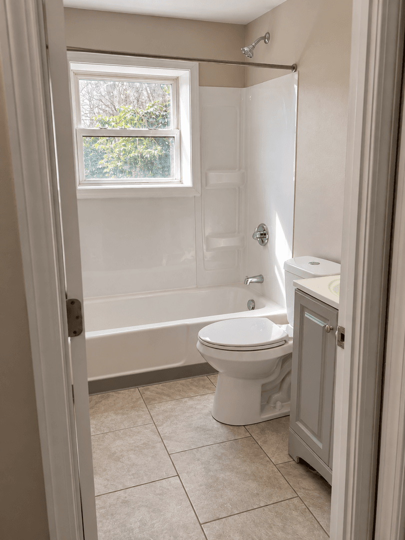 Fall River Apartment: 28 Odd Street