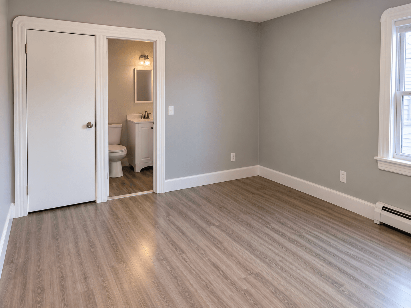 Fall River Apartment: 775 Plymouth Ave