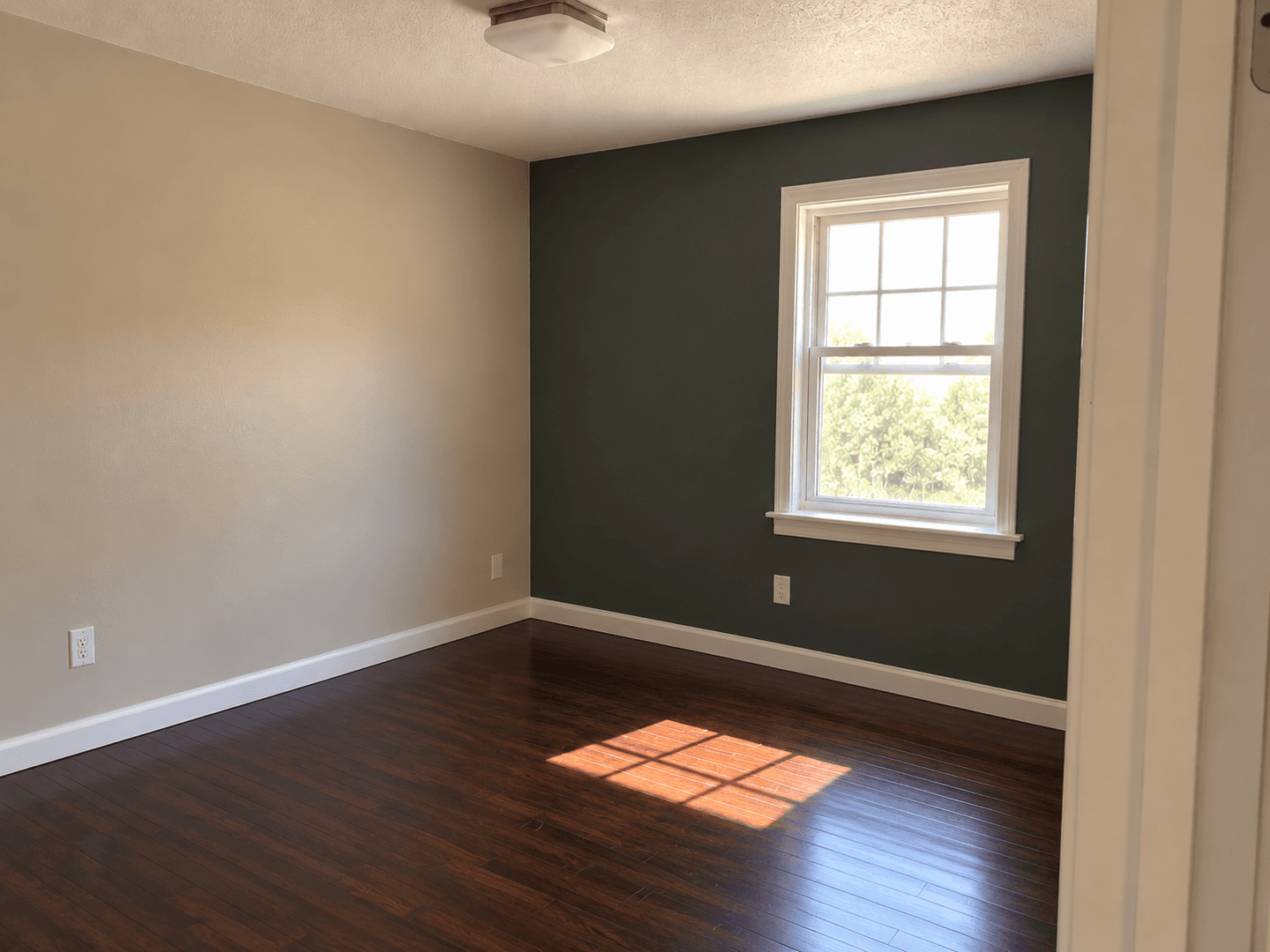 Fall River Apartment: 1710 North Main St