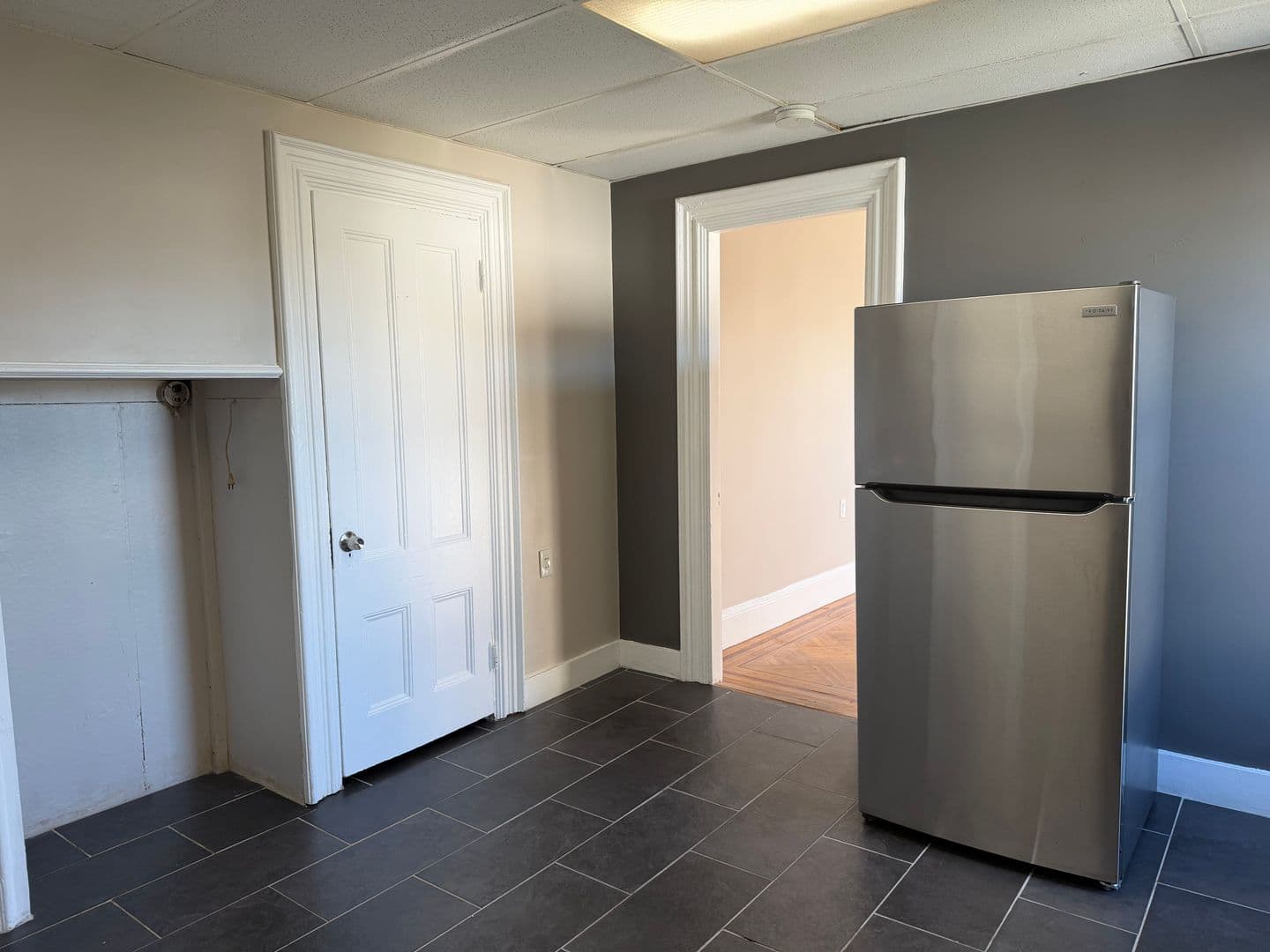 Fall River Apartment: 772 Second Street
