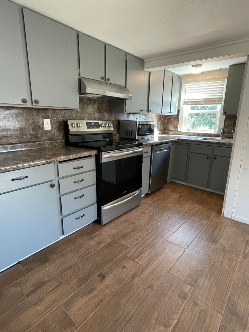 Rapid City House: 2017 Monte Vista Dr