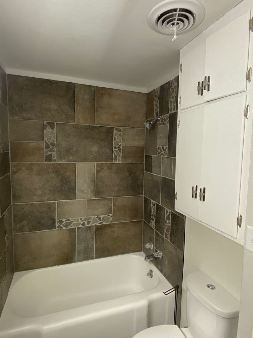 Rapid City Apartment: 410 Quincy St