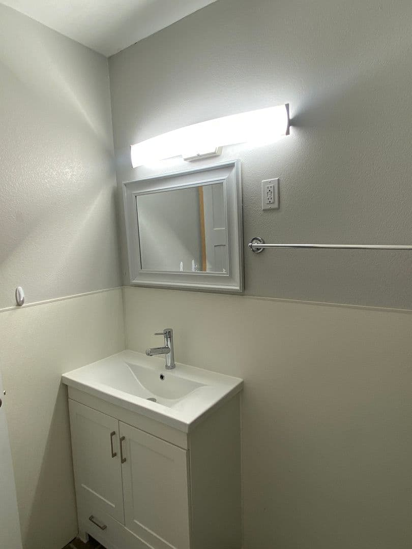 Rapid City Apartment: 410 Quincy St