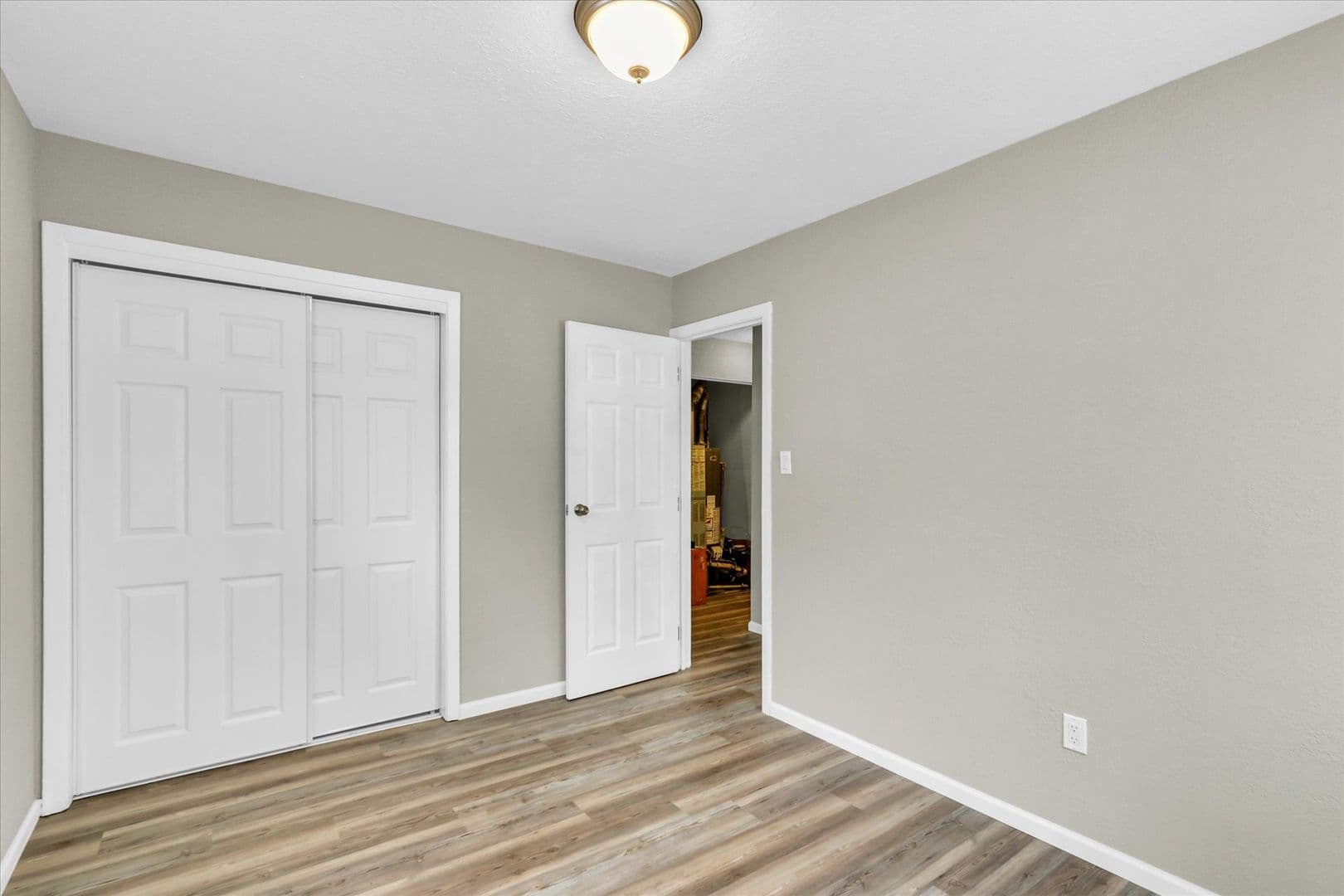 Urbana House: 1306 Ellis Dr