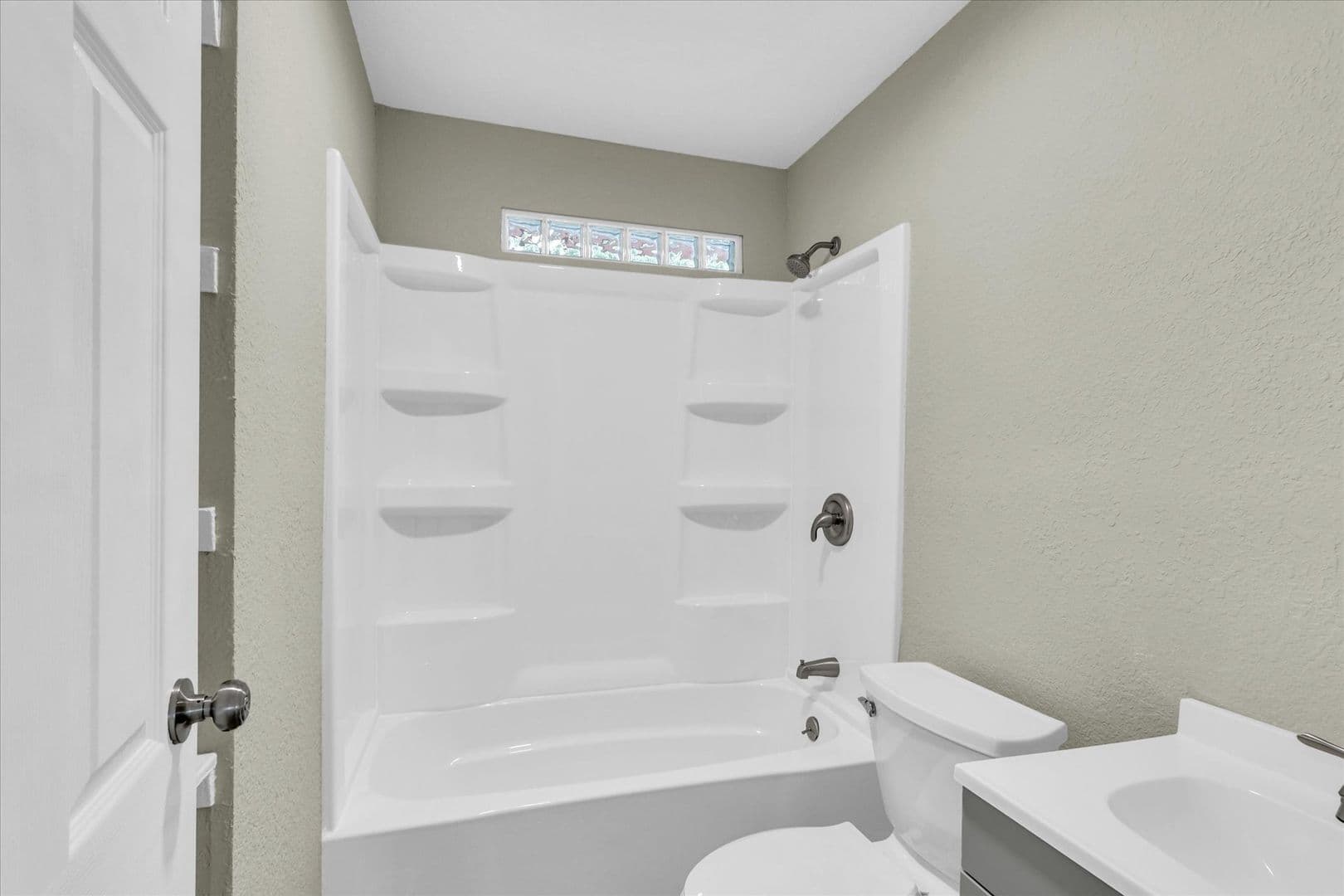 Urbana House: 1306 Ellis Dr
