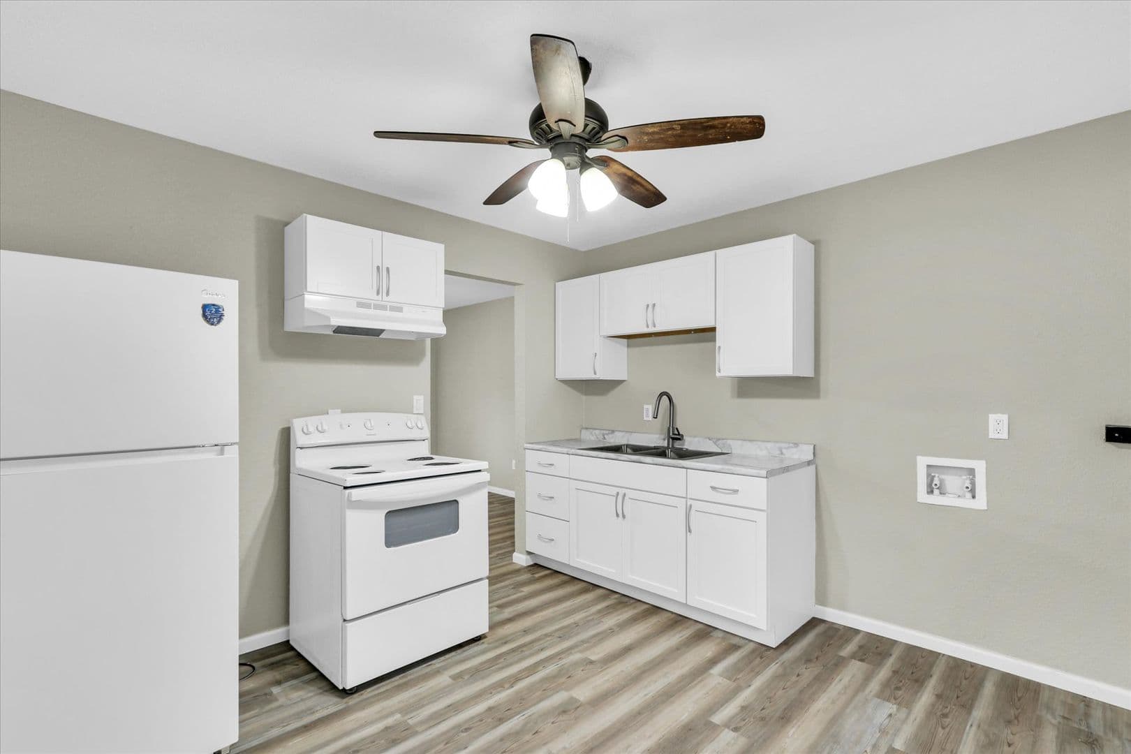 Urbana House: 1306 Ellis Dr