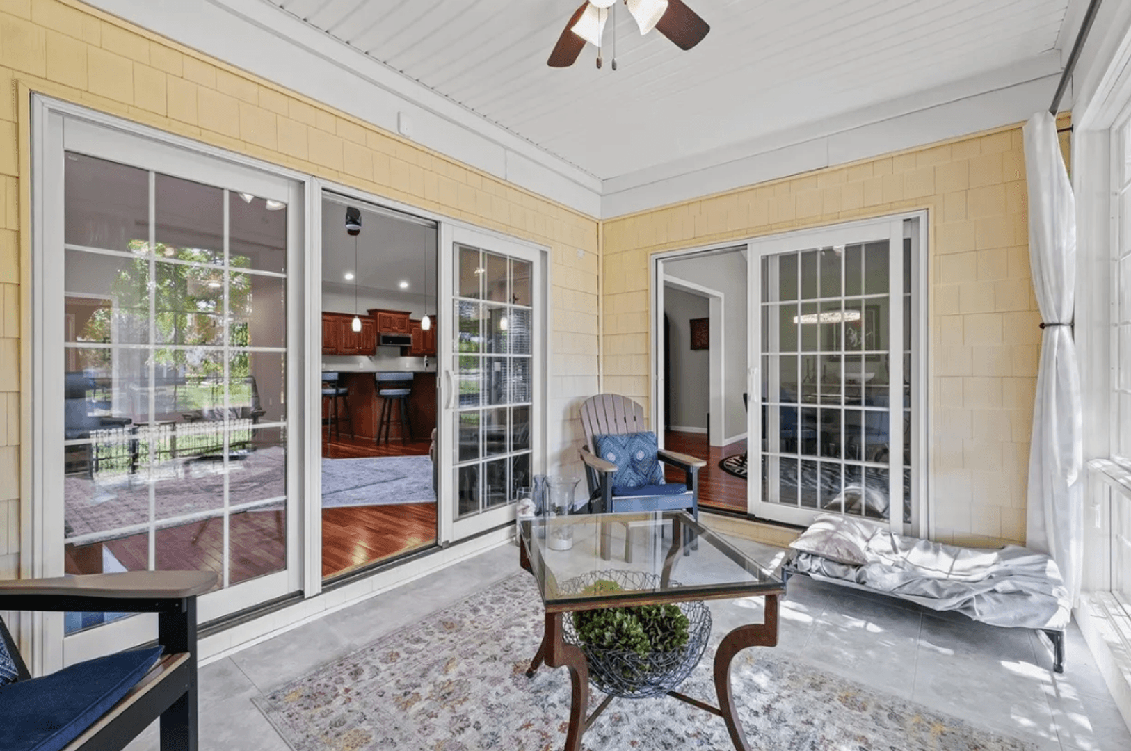 Champaign House: 1632 Cobblefield Rd