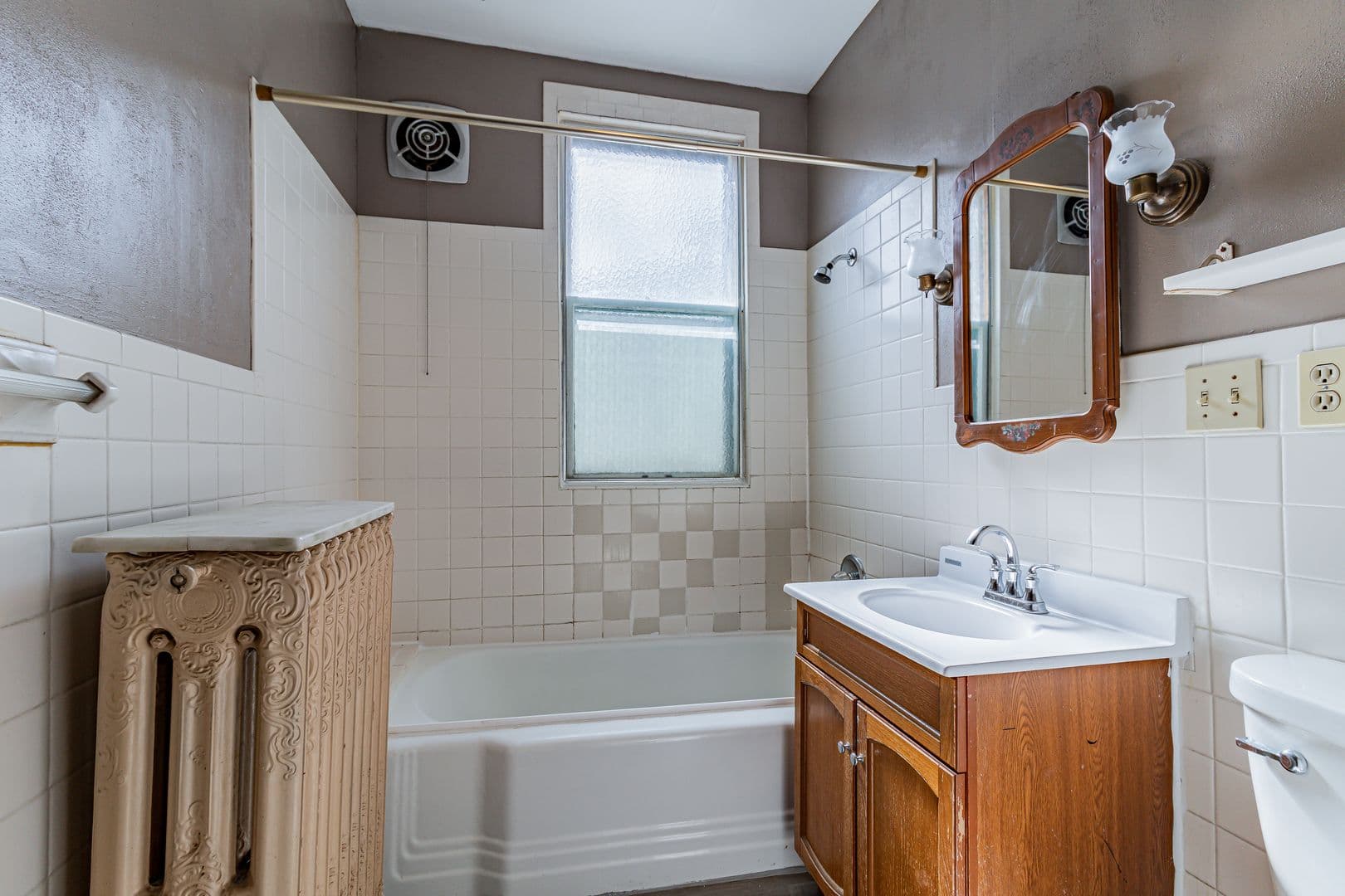 Champaign House: 311 W. Green St.
