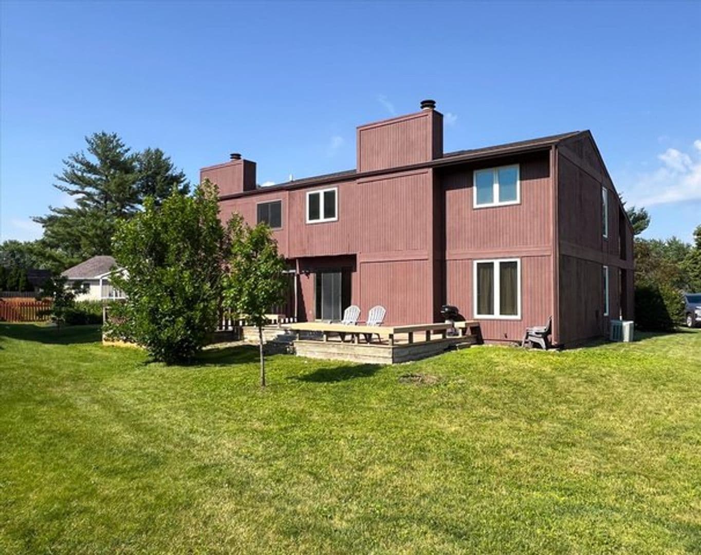 Champaign House: 2138 Peach St