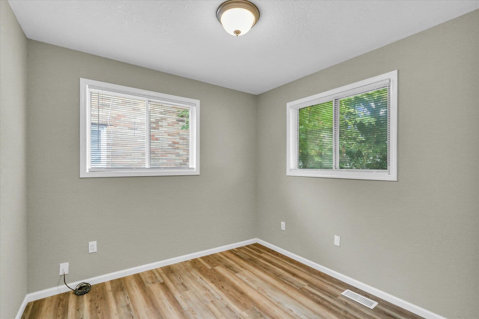 Urbana House: 1306 Ellis Dr