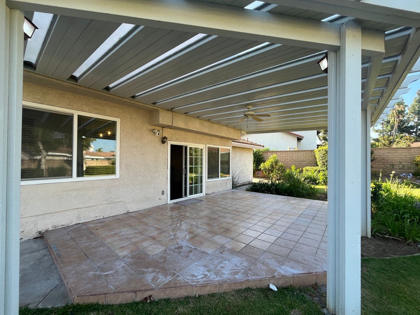 San Dimas House: 926 S. Essex Road