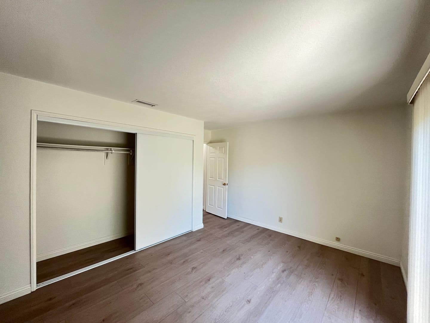 San Dimas House: 926 S. Essex Road