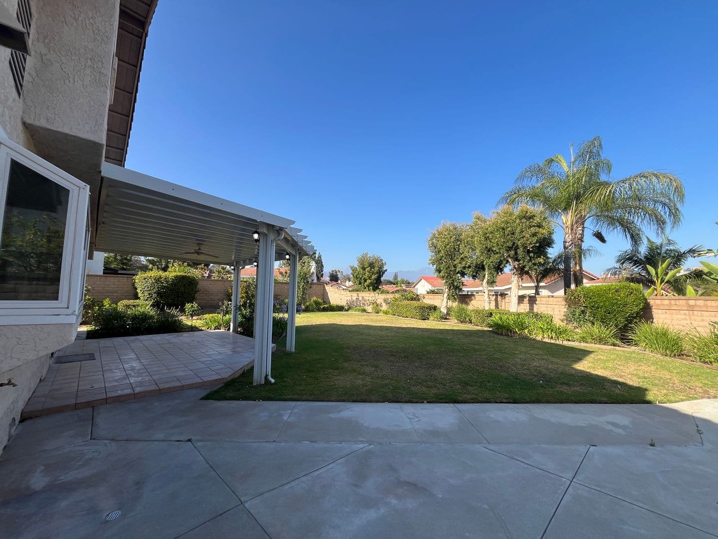 San Dimas House: 926 S. Essex Road